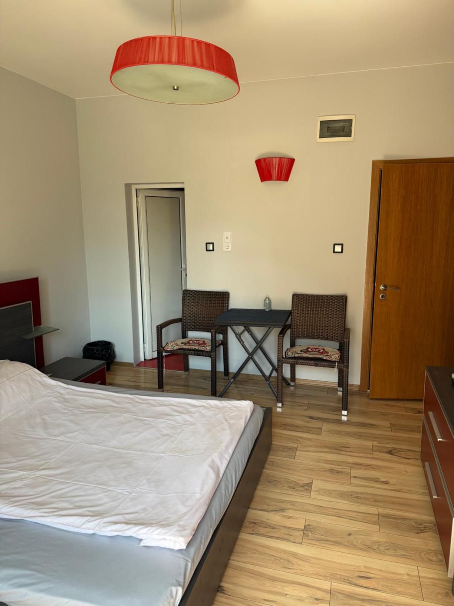 Guest House Elegance Plovdiv Exterior foto