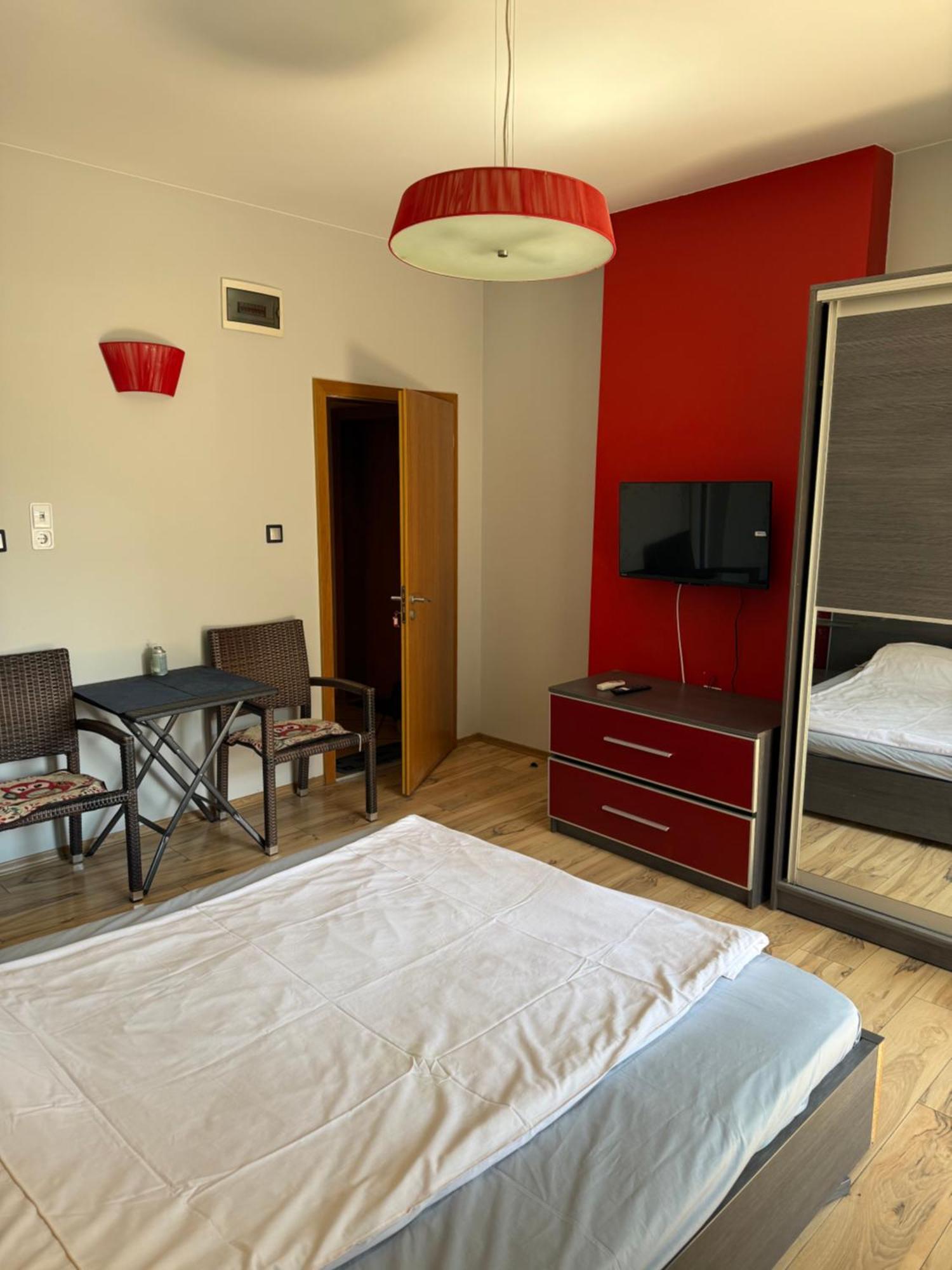 Guest House Elegance Plovdiv Exterior foto