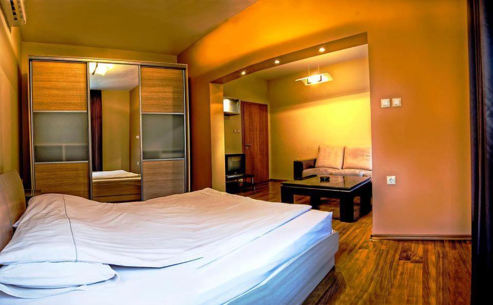 Guest House Elegance Plovdiv Habitación foto